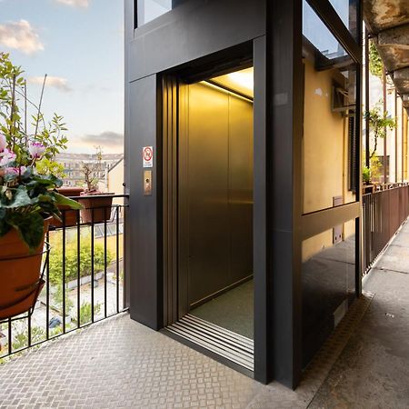 Salone Del Mobile-Duomo-Citylife In The Heart Of The City Milan Exterior photo